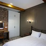 Potocki Apartament *